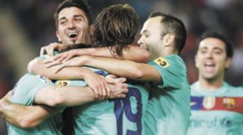 El Barcelona ni siquiera tuvo que emplearse a fondo para arrollar en el Estadio de los Juegos Mediterráneos. / EFE