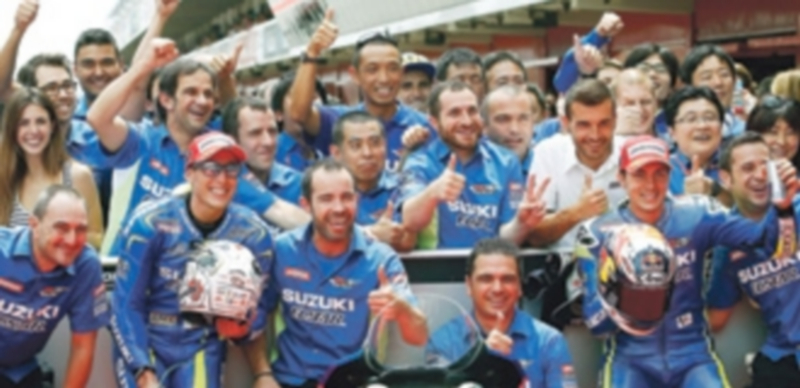 Aleix Espargaró (izquierda)