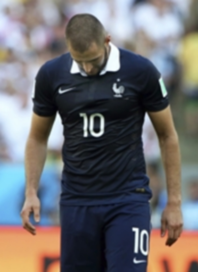 Benzema está “mal”, pero “va a luchar por su honor” 1 Francia no ha convocado a Benzema para enfrentarse a Alemania e Inglaterra. / EFE