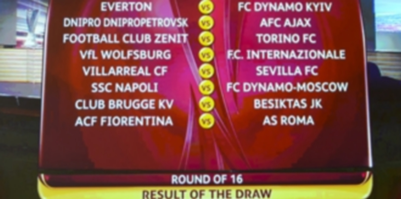 Villarreal-Sevilla, duelo fratricida en octavos en busca del nuevo campeón 1 Panel que muestra el resultado del sorteo de los emparejamientos de octavos de final de la UEFA Europea League. / EFE