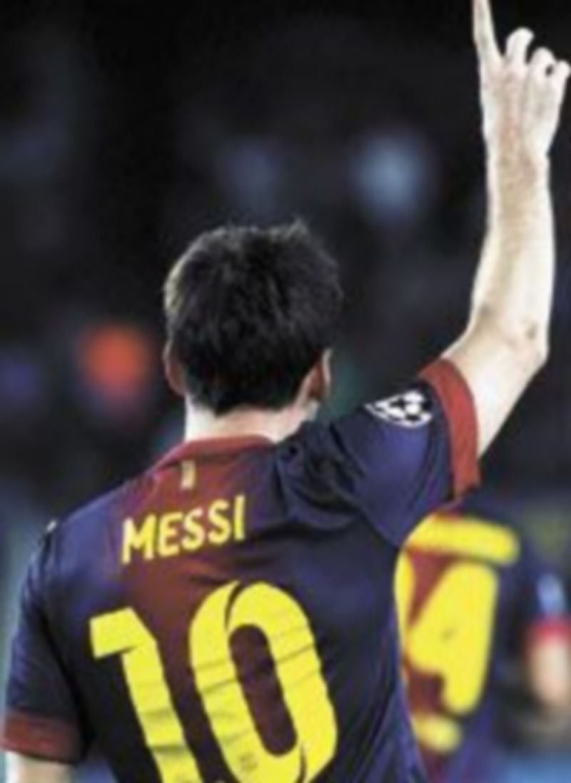 Messi está a tan solo cinco tantos del récord goleador de Gerd Müller. / Reuters