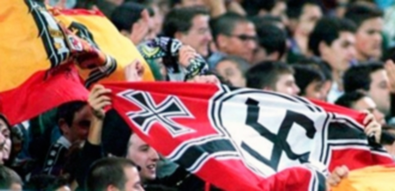 La mayoría de grupos ultras pertenece a algún tipo de ideología extremista. / E.P.