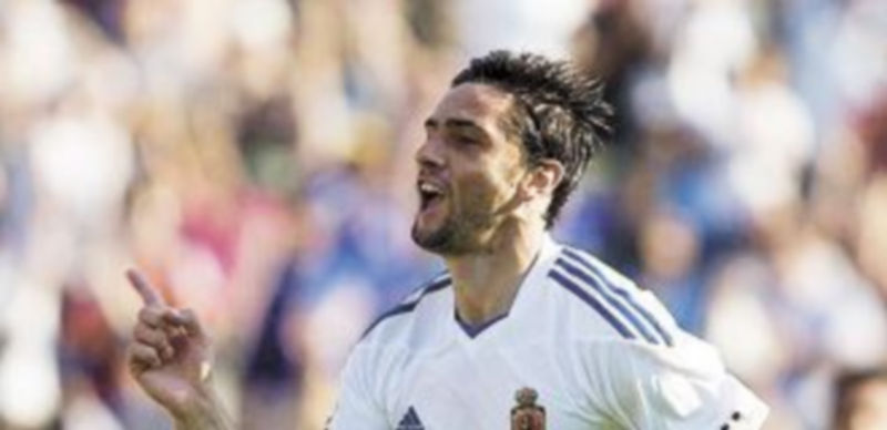 El tanto de Helder Postiga no fue suficiente para amarrar los tres puntos. / Reuters.