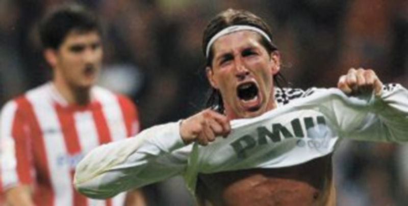 Sergio Ramos firmó el tercer tanto del conjunto blanco frente al Athletic. / Reuters