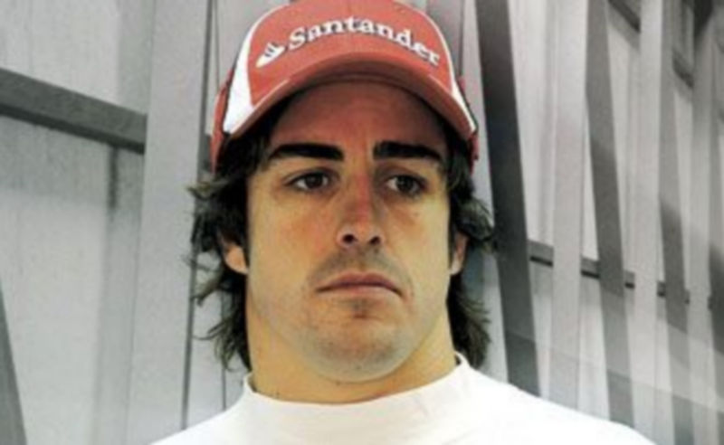Alonso volvió a superar a su compañero Felipe Massa. / Efe.
