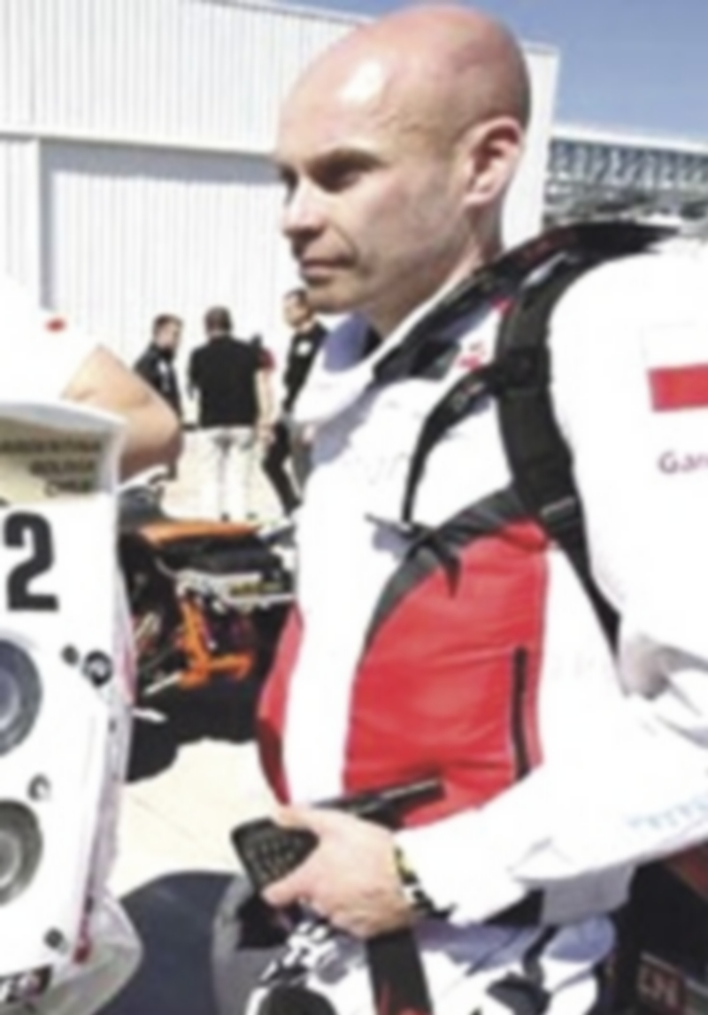 El piloto polaco Michal Hernik