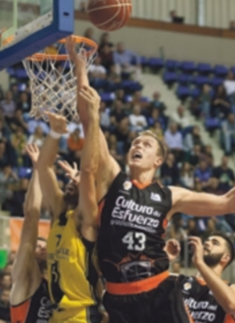 El pívot del Valencia Basket