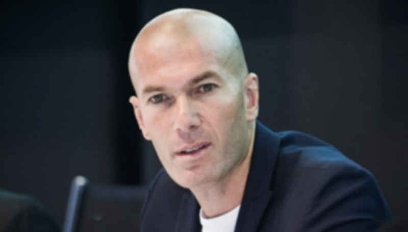 El exjugador del Real Madrid confía en que Casillas siga en el club blanco. / EFE