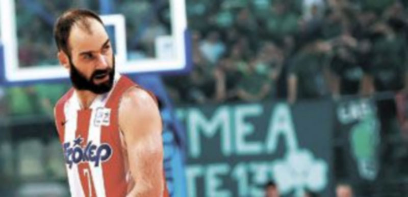 El ‘cerebro’ de la selección que se enfrenta al combinado nacional mide 1