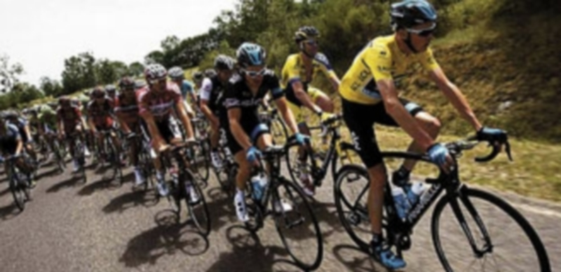Froome no tuvo problemas para mantener el liderato. / Reuters