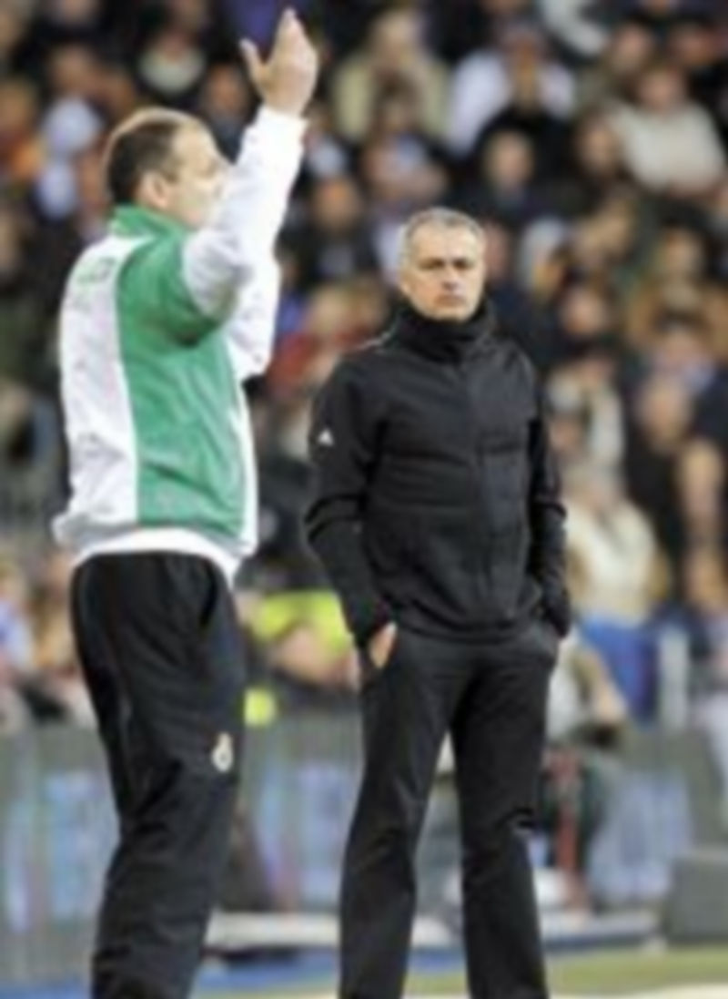 El francés Karim Benzema fue el protagonista del encuentro al marcar dos tantos frente al Racing. / Reuters