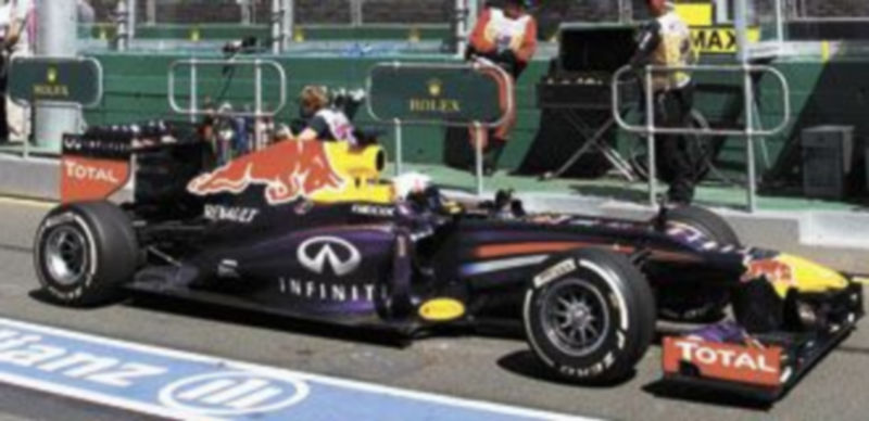 Vettel dejó claro que sigue siendo el gran rival a batir. / Reuters