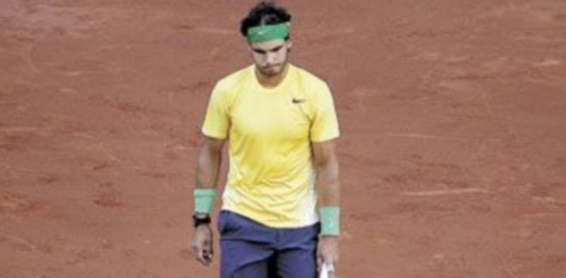 Rafa Nadal no pudo evitar que sus hinchas terminaran decepcionados. / Juanjo Martín (Efe)