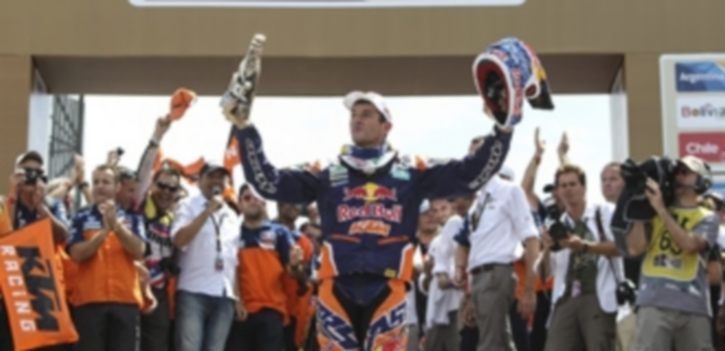 Marc Coma proclamado como campeón de la última edición del Dakar. / EFE