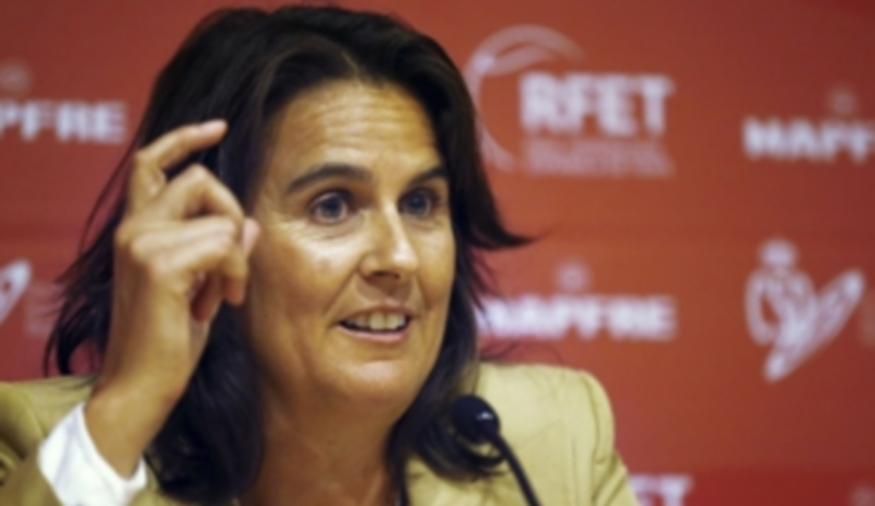 Conchita Martínez ejercerá por primera vez como capitana del equipo masculino tras sustituir en el cargo a Gala León. / EFE