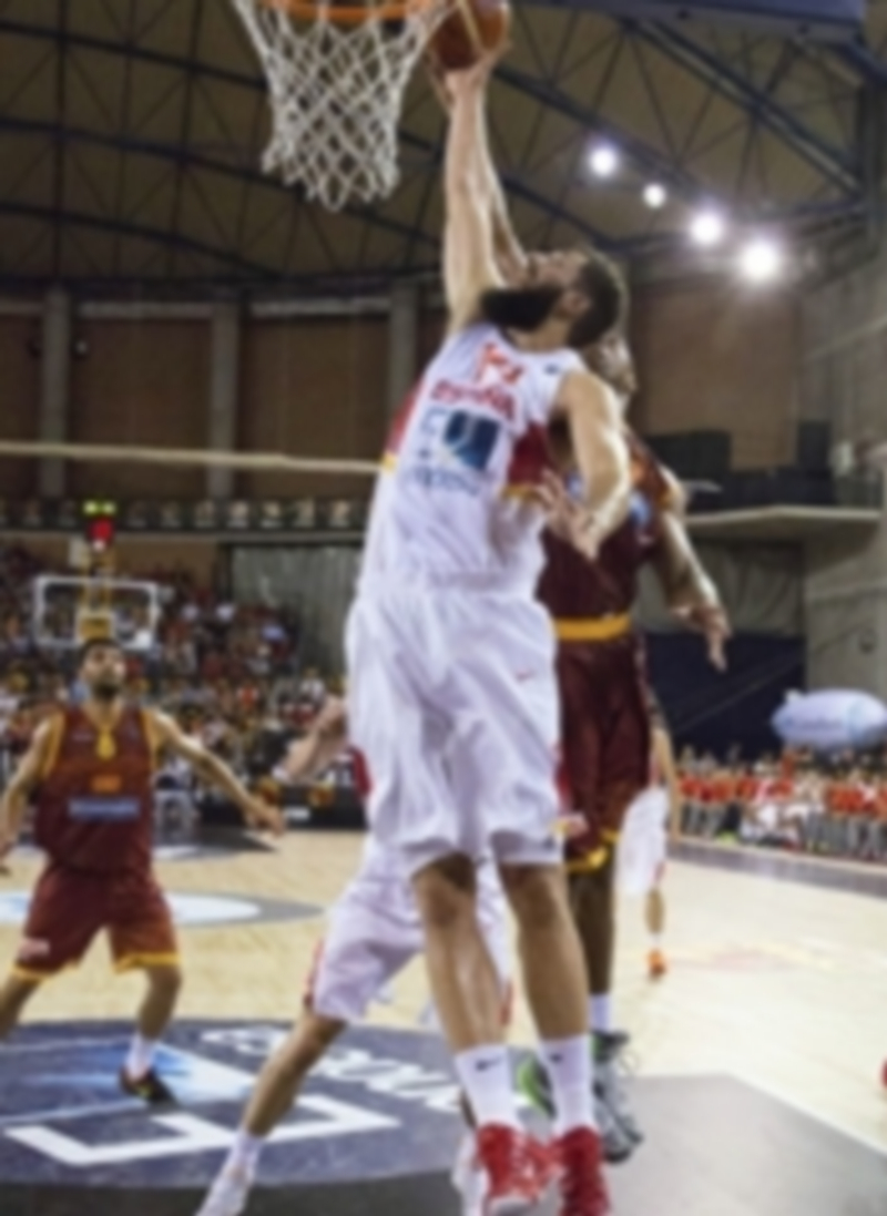 El ala-pívot hispano-montenegrino