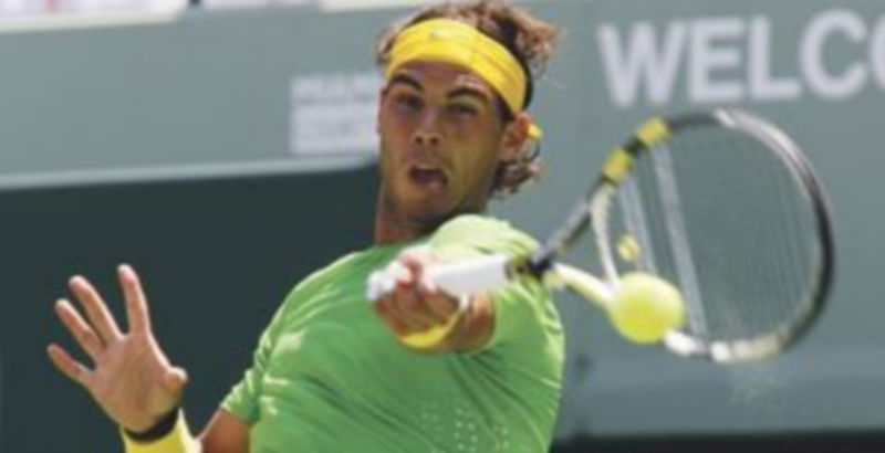 El número uno del mundo no se mostró muy fino con el servicio y su rival aprovechó esos fallos para ganar puntos de forma fácil. / Reuters