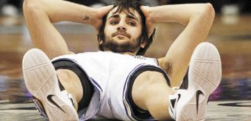 El internacional español se despide de la temporada norteamericana tras la lesión que se produjo en la madrugada del viernes frente a Los Angeles Lakers. / Reuters