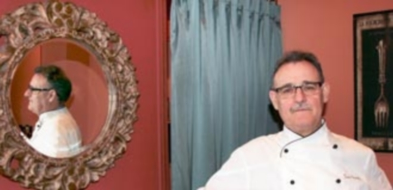 Una vida entre fogones 1 El segoviano Ricardo Pereira ha trabajado en distintos establecimientos hosteleros madrileños. / F. Descalzo