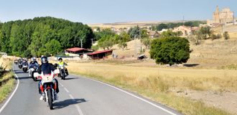 Los participantes en la motada de San Juan y San Pedro realizarán un recorrido con inicio y final en Segovia capital