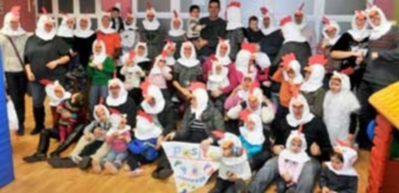 Pasitos de ilusión al Carnaval 1 La comparsa Pasitos está formada por 101 personas