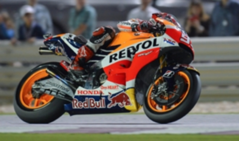 Marc Márquez pilota su Honda durante la sesión de clasificación en el circuito de Losail