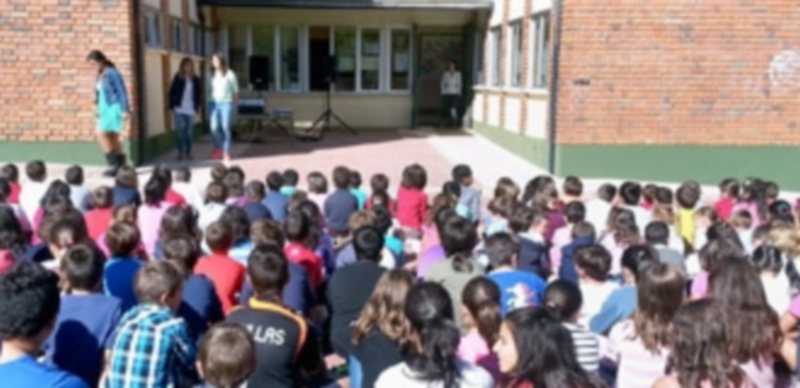 Profesores en la red de redes 1 Los escolares pudieron escuchar juntos