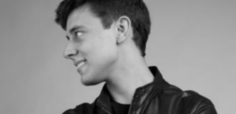 Miguel Arias ha trabajado en los últimos meses en una nueva versión de ‘Imagine’. / El Adelantado