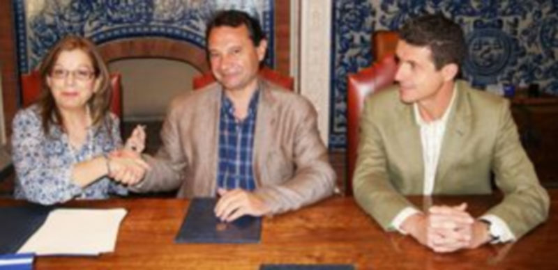 De izquierda a derecha