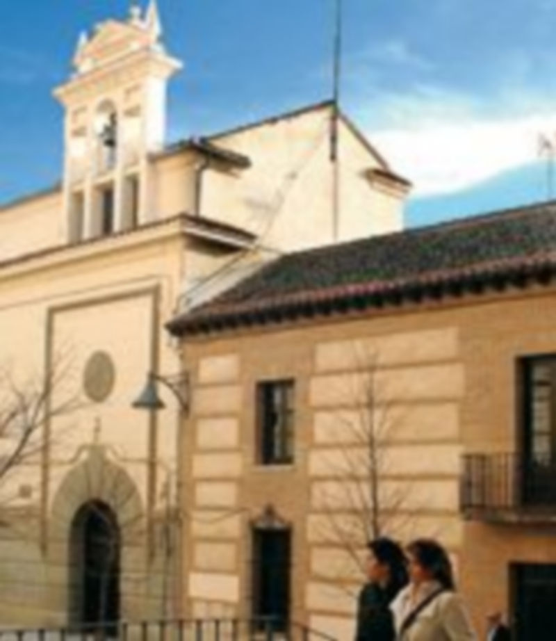 Fachada del colegio Sagrado Corazón./Alberto Benavente