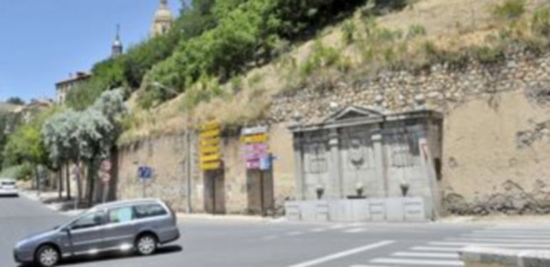 El alcalde ha asegurado que el proyecto estará parado mientras se mantenga el pacto con Izquierda Unida. / Kamarero