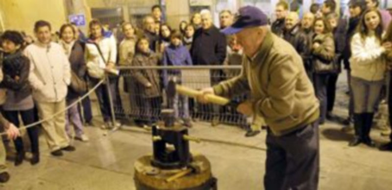 Imagen de archivo de la prensa de martillo de la asociación. / A. Benavente