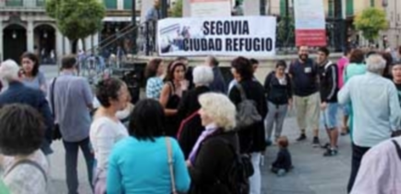 Los participantes se concentraron junto al quiosco de la Plaza Mayor