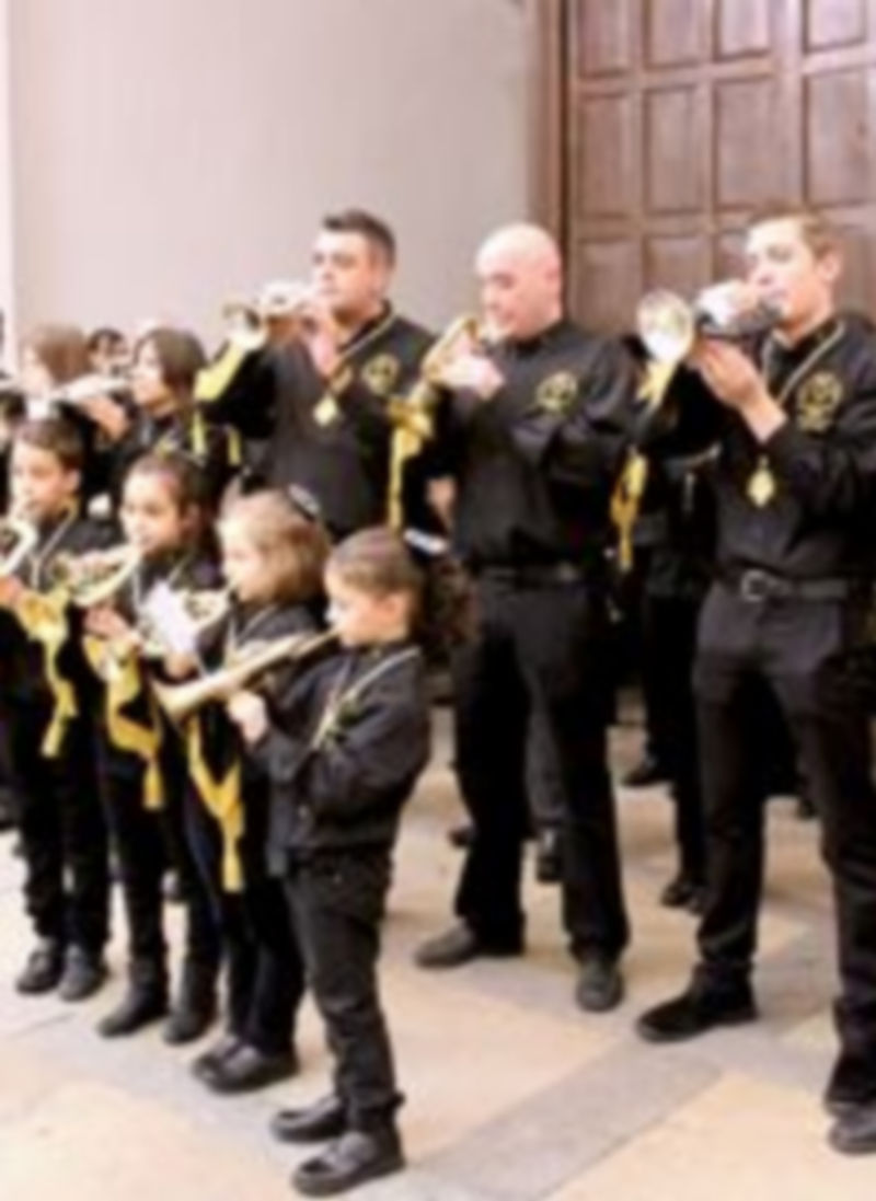 Un momento del acto de aniversario que tuvo lugar en la iglesia./ Diana Serrano