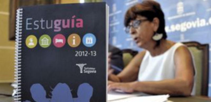 De Santos presentó ayer “Estuguías”