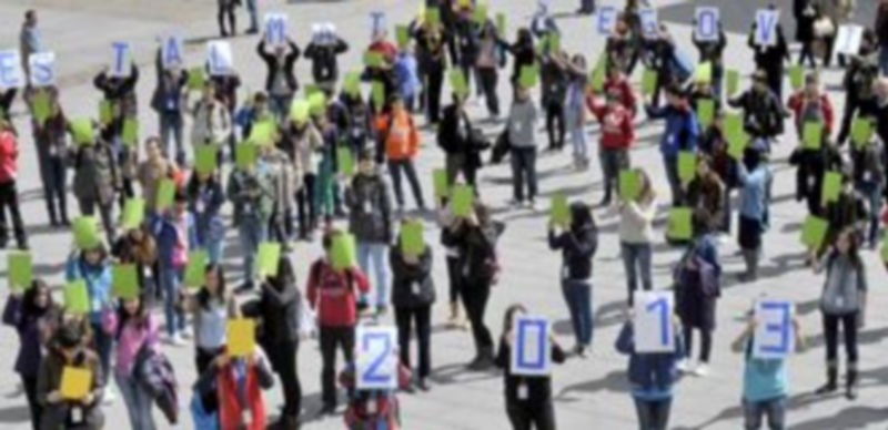 Actividad realizada por un grupo de alumnos del programa de estimulación del talento matemático. / Kamarero