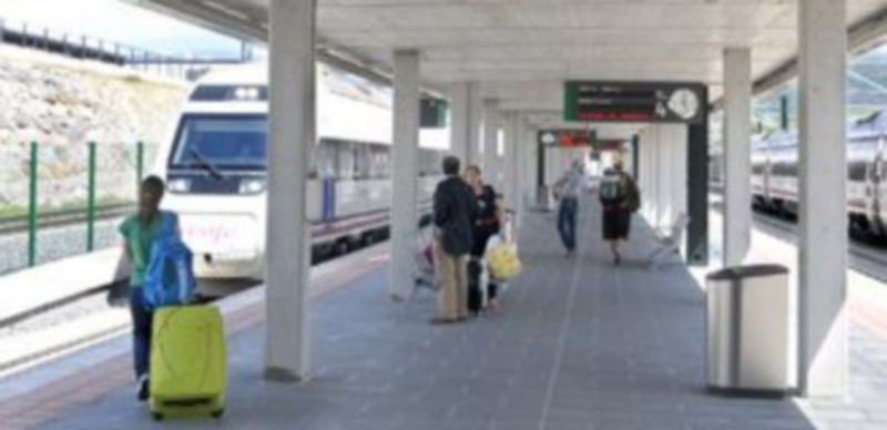 Imagen de uno de los Alvia con origen en Madrid y destino en el País Vasco