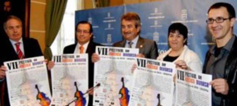 De izq. a der.: Encinas