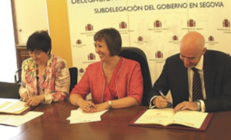 De izquierda a derecha: Aránzazu Vallejo