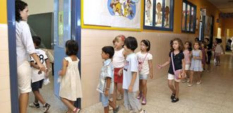 La ratio de alumnos por clase aumentará en la educación no universitaria. / Alberto Benavente