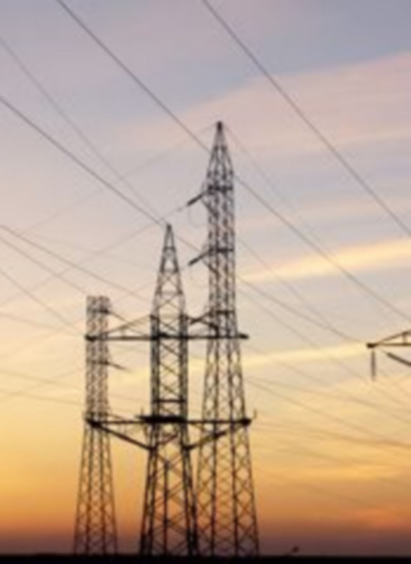 Imagen de una subestación eléctrica situada en las proximidades de la capital segoviana. / Alberto Benavente