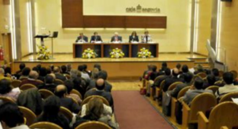 Foto de archivo de una de las últimas asambleas celebradas por la entidad de ahorro segoviana. / Juan Martín