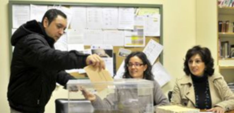 Uno de cada cuatro padres ha acudido a entregar su voto en las elecciones de representantes en el consejo escolar. / Kamarero