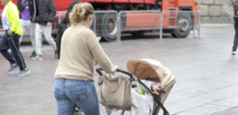 Las prestaciones por maternidad alcanzan las 384 en el primer semestre del año 1 Pocas son las mujeres que comparten su prestación por maternidad con los padres en la provincia de Segovia. / KAMARERO