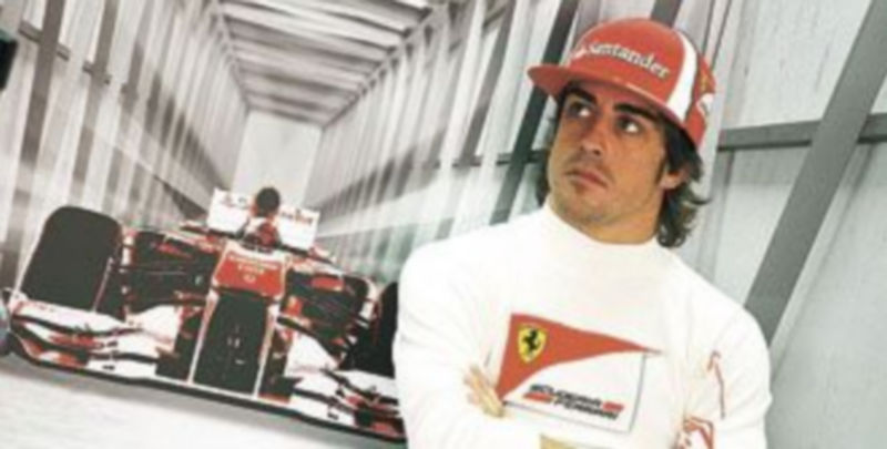 Alonso renovó la semana pasada con Ferrari hasta 2016. / S. Suki (Efe)