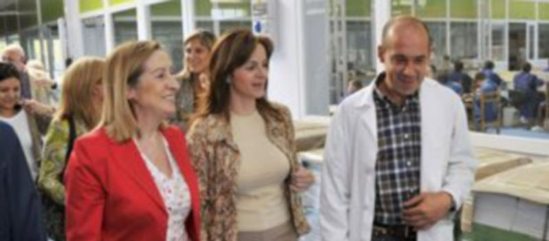 Ana Pastor ha visitado junto a Silvia Clemente