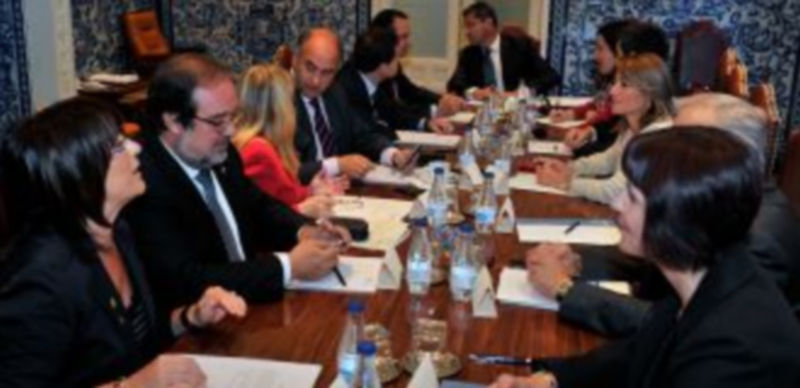 Un momento de la Asamblea en la que se ha aprobado el convenio de colaboración con el Ministerio de Cultura./ KAMARERO