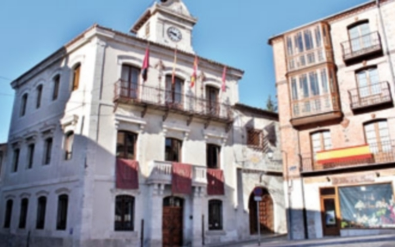 Casa Consistorial de Cuéllar. / JCLL