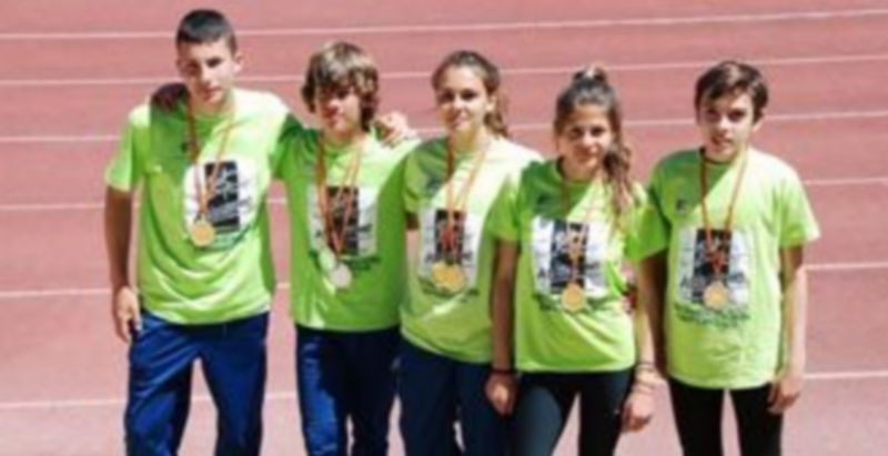 A la izquierda Ernesto Palomo