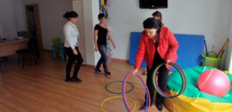 Instalaciones y representantes de Autismo Segovia. / KAMARERO